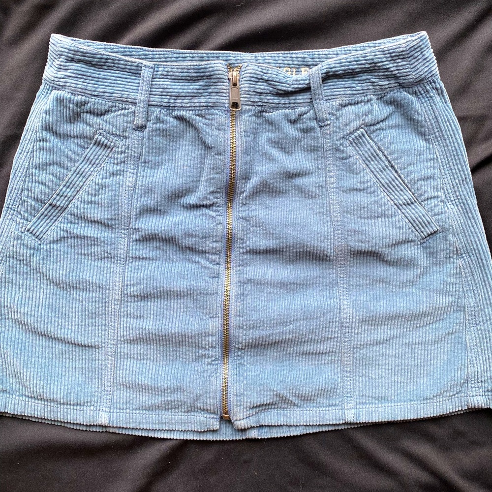 American Eagle corduroy hi-rise skirt size 4
